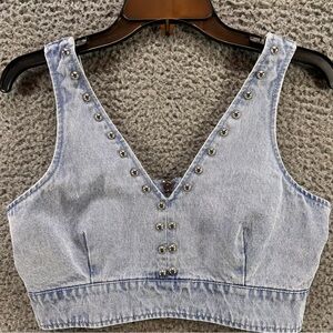 House of Harlow Denim Crop Top Sz 8 Smocked Back Vneck Studded Western Boho Chic